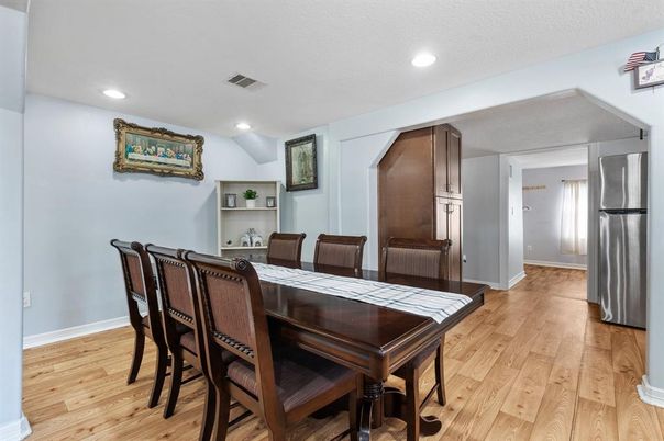 Dining room, Interior, Recessed Lighting, Wood Texture Flooring