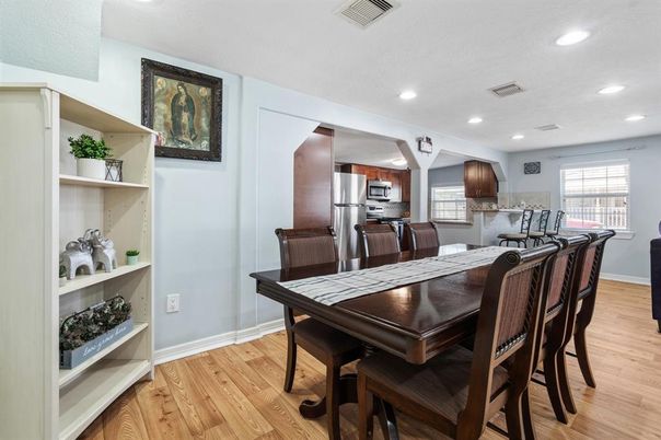 Dining room, Interior, Kitchen, Recessed Lighting, Stainless Steel Appliances, Wood Texture Flooring