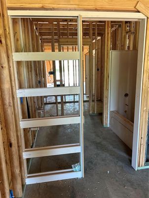 Interior, Wooden Beams