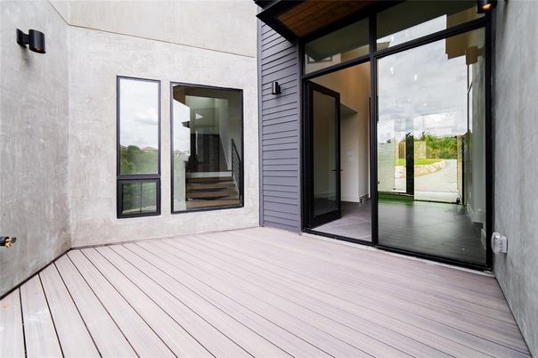 Exterior, Wood Texture Flooring