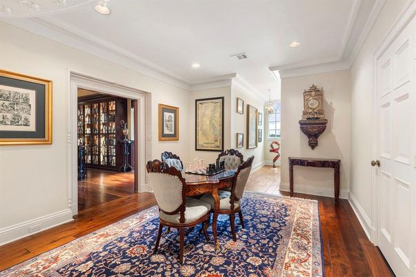 Chandelier, Dining room, Interior, Recessed Lighting, Wood Texture Flooring