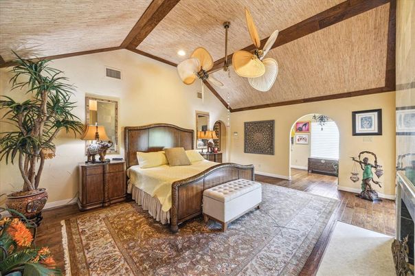 Bedroom, Interior, Recessed Lighting, Wooden Beams, Wooden Ceilings, Wood Texture Flooring