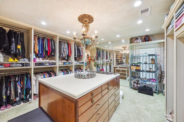 Chandelier, Interior, Recessed Lighting, Walk-in Closets