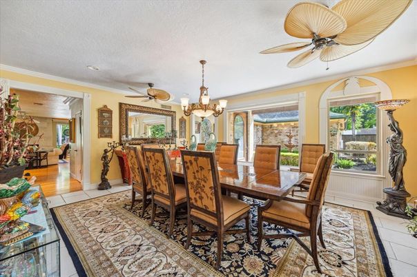 Chandelier, Dining room, Interior, Recessed Lighting, Wood Texture Flooring