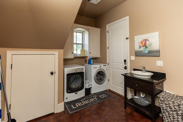 Interior, Washer