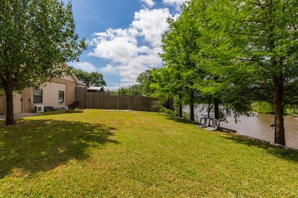 Backyard, Exterior, Lake