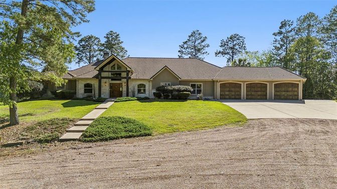 Attached, Backyard, Exterior, Facade, Ranch