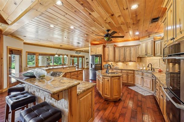 Interior, Kitchen, Recessed Lighting, Wooden Ceilings, Wood Texture Flooring
