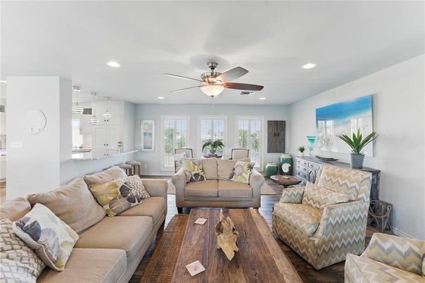 Interior, Living room, Recessed Lighting, Wood Texture Flooring