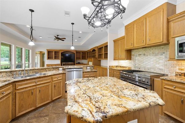 Interior, Kitchen, Pendant Lights, Recessed Lighting, Stainless Steel Appliances