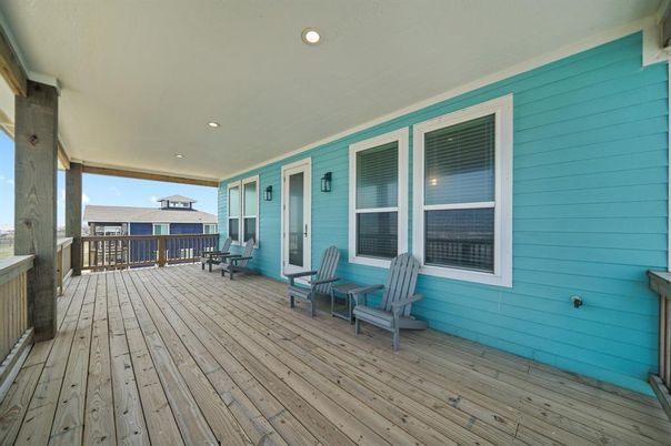 Exterior, Recessed Lighting, Wood Texture Flooring