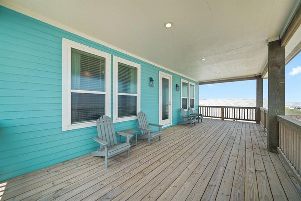 Exterior, Recessed Lighting, Wood Texture Flooring