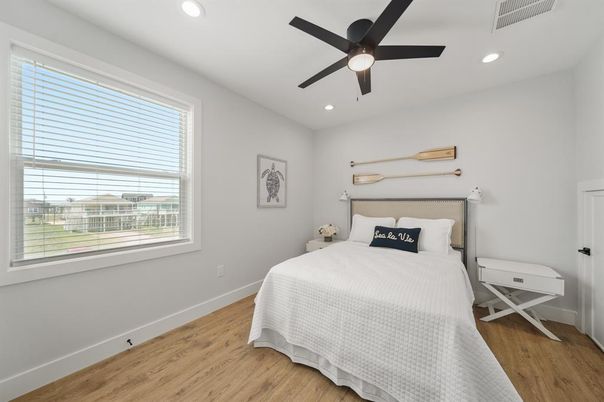 Bedroom, Interior, Recessed Lighting, Wood Texture Flooring