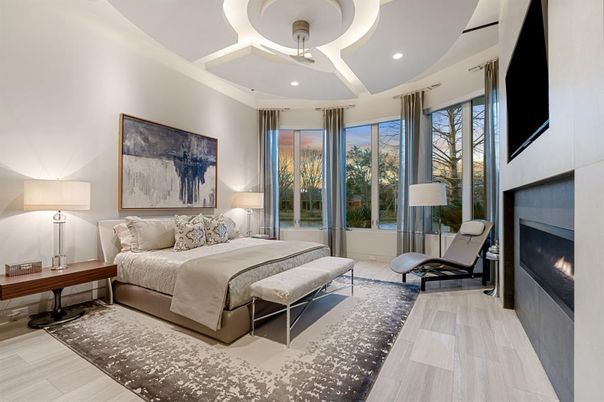 Bedroom, Fireplace, Interior, Recessed Lighting, Wood Texture Flooring