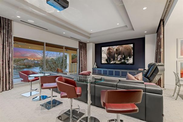 Interior, Living room, Projection Screen, Recessed Lighting, Theatre Room