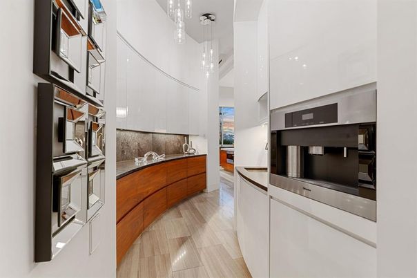 Interior, Kitchen, Pendant Lights, Stainless Steel Appliances