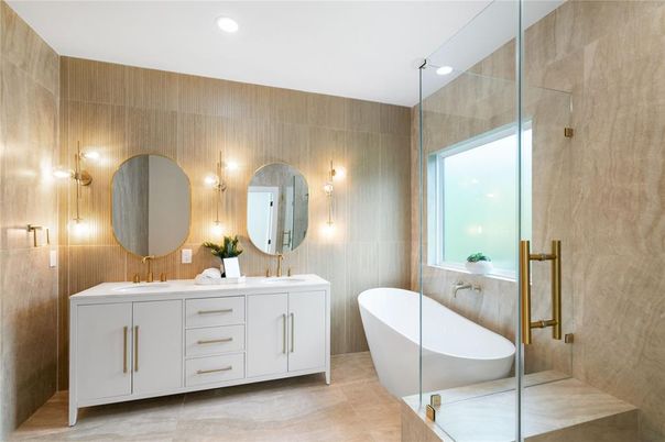 Bathroom, Dual Sink Vanities, Free Standing Baths, Glass Shower, Interior, Recessed Lighting