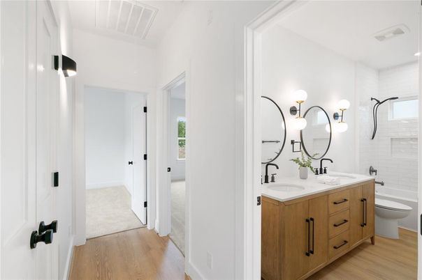 Bathroom, Dual Sink Vanities, Interior, Wood Texture Flooring