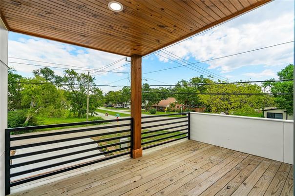 Exterior, Wood Texture Flooring
