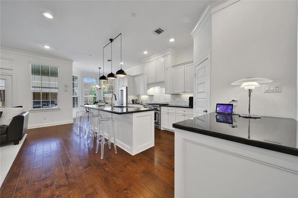 Interior, Kitchen, Pendant Lights, Recessed Lighting, Wood Texture Flooring