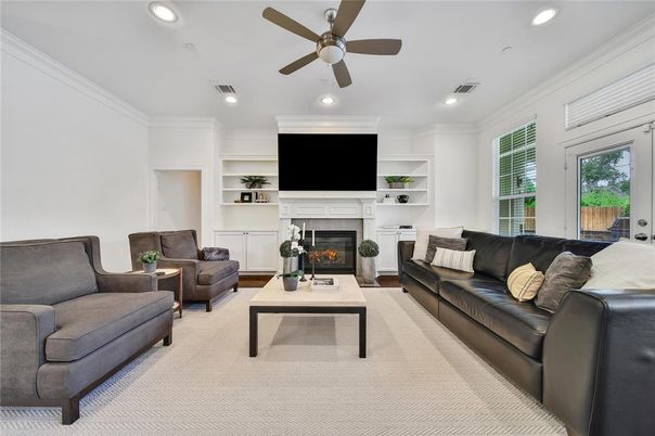 Fireplace, Interior, Living room, Recessed Lighting