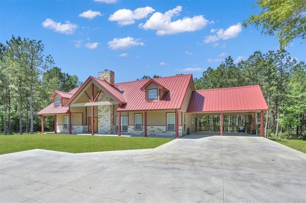 Backyard, Exterior, Facade, Farmhouse