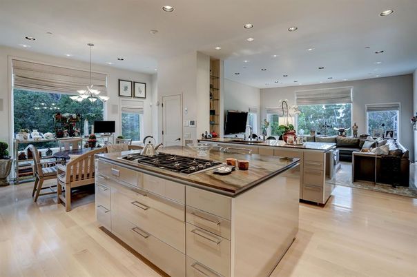 Dining room, Interior, Kitchen, Living room, Pendant Lights, Recessed Lighting, Wood Texture Flooring