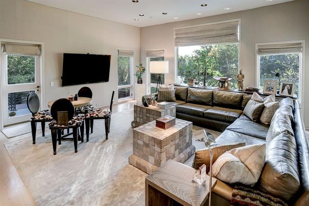 Dining room, Interior, Living room, Recessed Lighting