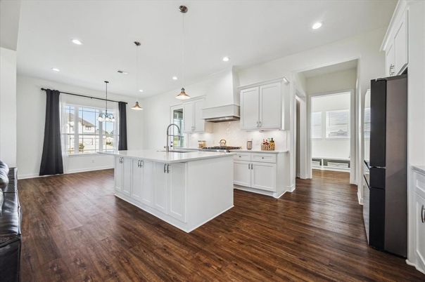 Interior, Kitchen, Pendant Lights, Recessed Lighting, Wood Texture Flooring