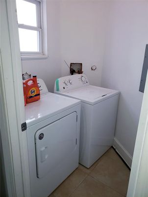 Interior, Washer