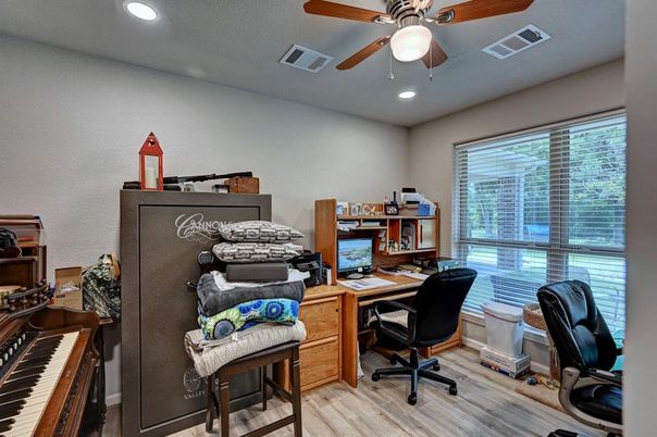 Home Office, Interior, Piano, Recessed Lighting, Wood Texture Flooring