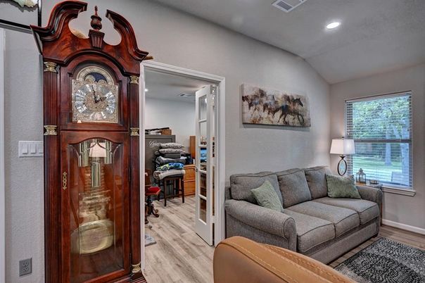 Interior, Recessed Lighting, Wood Texture Flooring