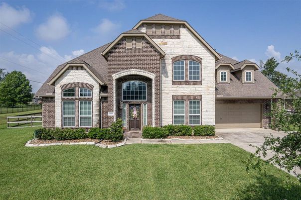 Attached, Exterior, Facade, Brick Facade, Brick Traditional