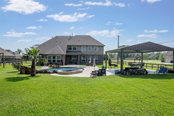 Backyard, Exterior, Pool