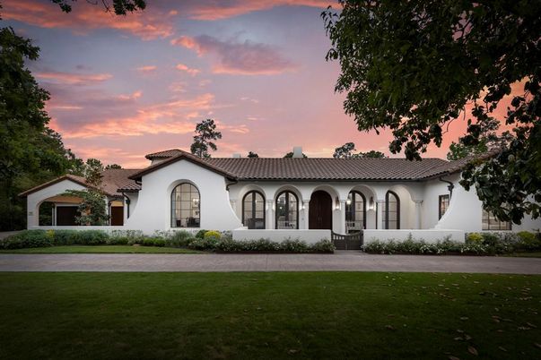 Backyard, Exterior, Facade, Spanish Mediterranean