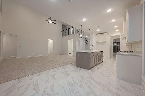Interior, Kitchen, Marble, Pendant Lights, Recessed Lighting