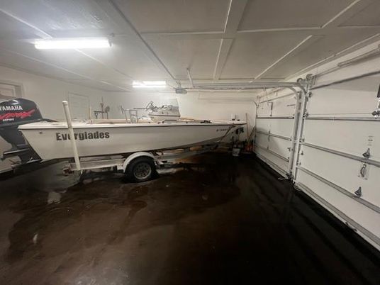Fitness Equipment, Garage, Interior