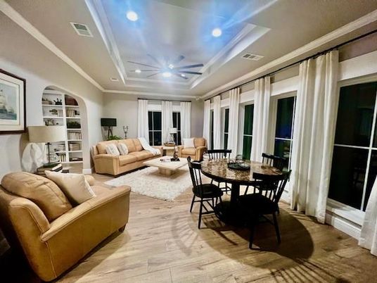 Dining room, Interior, Living room, Recessed Lighting, Wood Texture Flooring