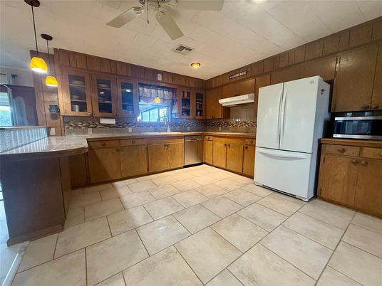 Interior, Kitchen, Pendant Lights