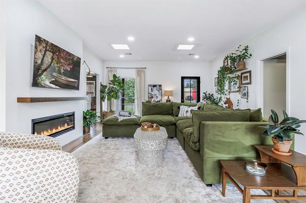Fireplace, Interior, Living room, Recessed Lighting, Wood Texture Flooring