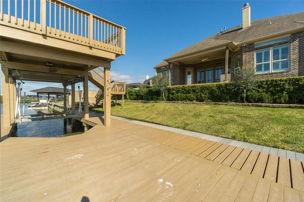 Backyard, Exterior, Water