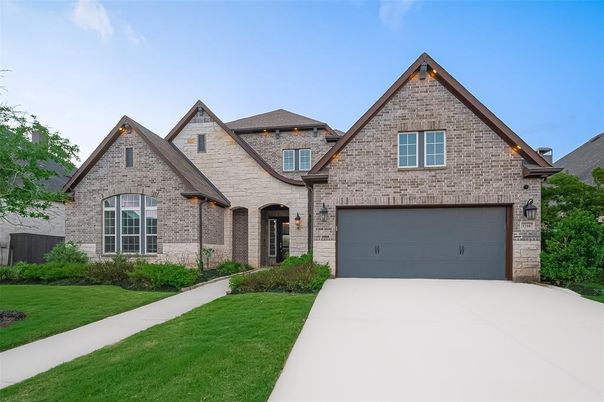 Attached, Exterior, Facade, Brick Facade, Brick Traditional
