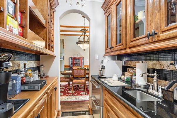 Dining room, Interior, Kitchen, Pendant Lights