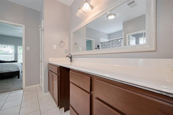 Bathroom, Bedroom, Interior