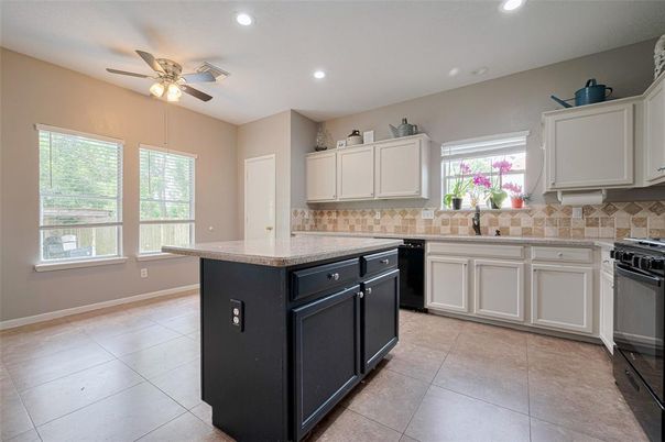 Interior, Kitchen, Recessed Lighting
