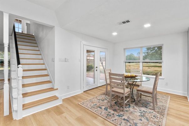 Dining room, Interior, Recessed Lighting, Wood Texture Flooring