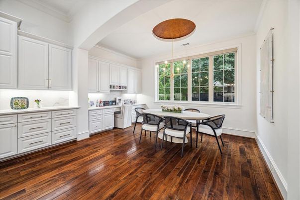 Dining room, Interior, Kitchen, Pendant Lights, Wood Texture Flooring