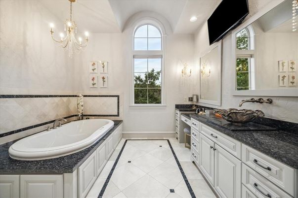 Bathroom, Chandelier, Dual Sink Vanities, Interior, Recessed Lighting
