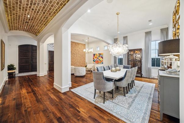 Chandelier, Dining room, Interior, Pendant Lights, Recessed Lighting, Wood Texture Flooring