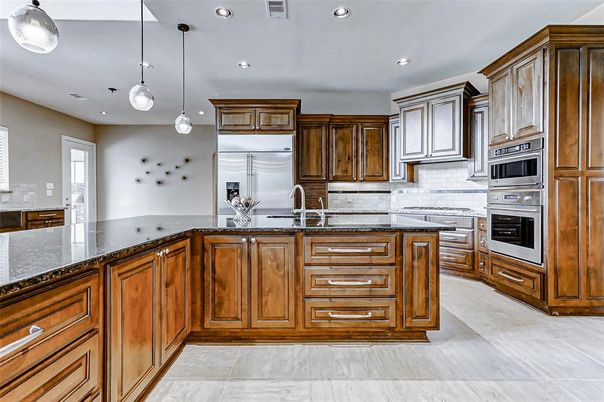 Interior, Kitchen, Pendant Lights, Recessed Lighting, Stainless Steel Appliances
